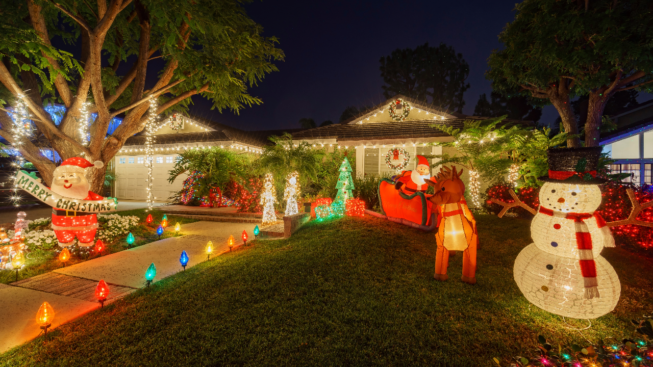 electrical tips for holiday decorations